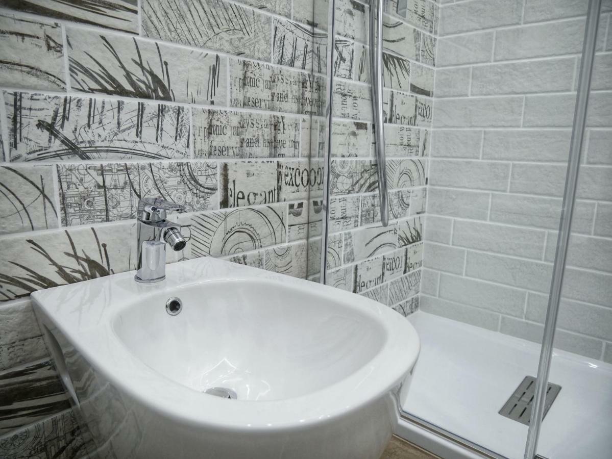 Denza Apartments Кастелламмаре-ди-Стабия Экстерьер фото